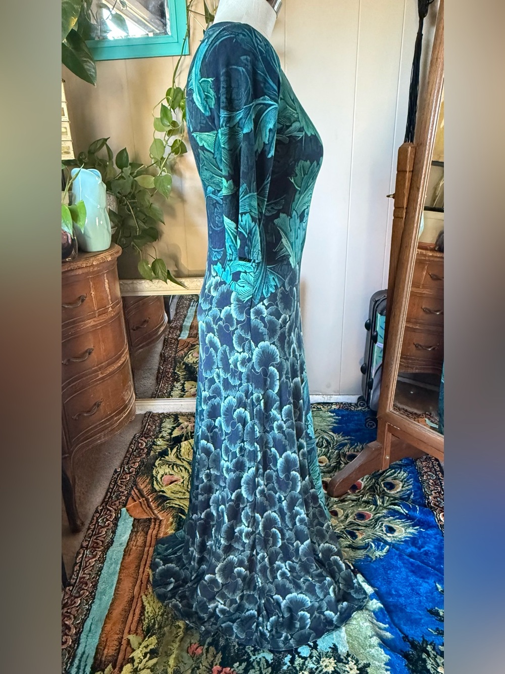 Soft Surroundings Nanette Dress in Gecko Leaf Tropical Green, small - Picture 11 of 15